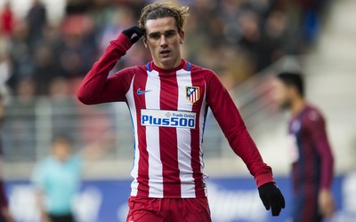 龙珠电竞独家-丹麦队球迷全场高歌你永远不会独行