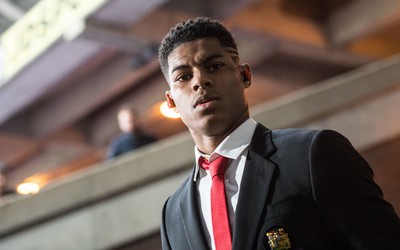 龙珠电竞快讯-乌克兰队绝杀后全队相拥庆祝